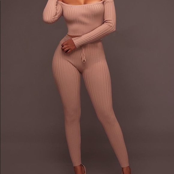 HOME BODY SET - Picture 3 of 4